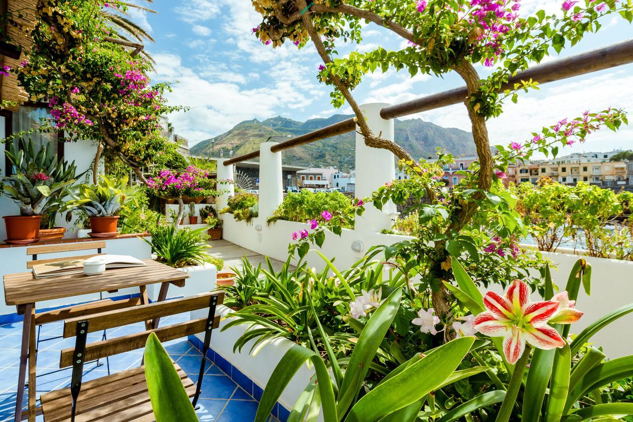 Forio di Ischia Hotel Umberto A Mare מראה חיצוני תמונה